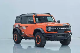 新车 | 专属拉花/中型硬派SUV，曝福特烈马新车型，现款29.98万元起图片