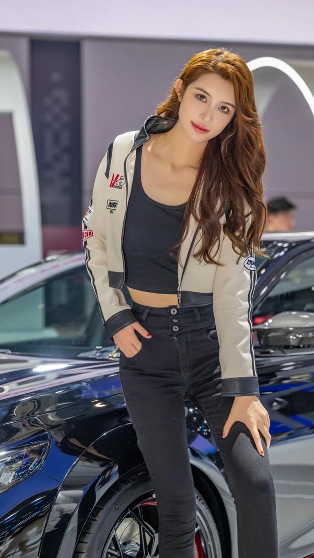 2023上海车展小姐姐大合集！是真男人就坚持到最后一张！
