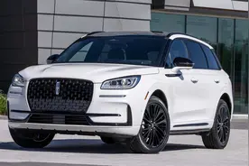 妥妥宝藏豪华SUV！这新车预售24.56万起 比X1便宜还更强？图片