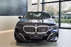 到店试驾宝马5系，2.0T+8AT+后驱+6.5秒破百，开完一圈彻底心动了图片