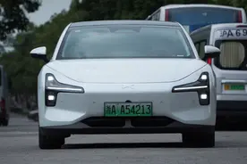 汽车工程师毒舌测评，小鹏MONA M03日常驾驶只为买菜?图片