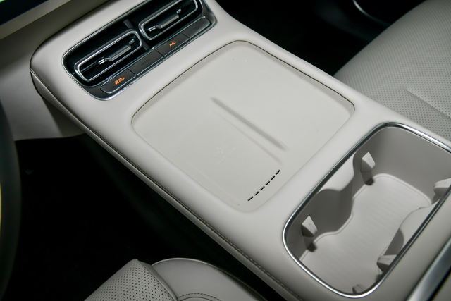 长安启源全新Q05上市