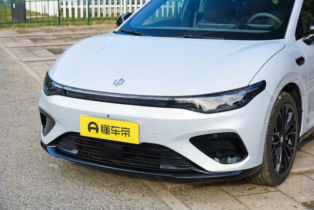 零跑Lafa5上市售9.78万元起