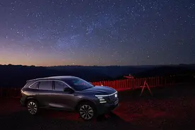 长安CS75再出新款，搭载新蓝鲸2.0T发动机，12月下旬上市图片