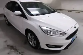 比市场价便宜，还是个人一手车，这辆4.5万的福克斯能不能买？图片