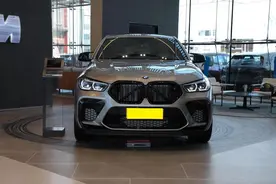 配4.4T V8动力，3.9秒破百，还是中大型SUV，宝马X6 M实力有多强？图片