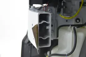 极氪7X拆车：干就完了，极氪选择“硬碰硬”！图片