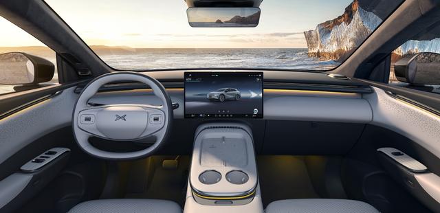 小鹏G7智驾深度体验：神器还是绣花枕头？6000公里实测告诉你