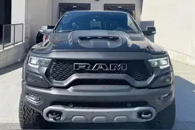 皮卡中的性能王者 道奇公羊霸王龙到港图片