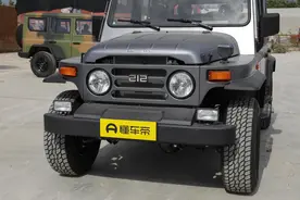 BJ212再推新车！定价10.59万，2.4T+6挡手动，分时四驱带后桥锁图片