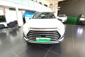 比亚迪宋Pro真实落地参考，馈电油耗4.76L/100km，这些缺点能忍？图片