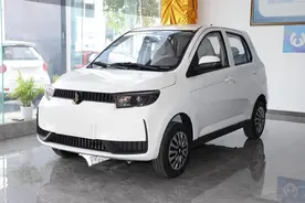 便宜好养电动小车，续航不错空间够用，好开好停车，实拍凌宝COCO图片