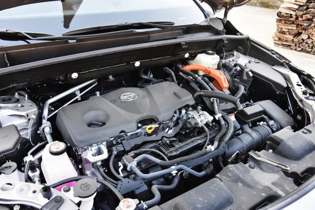 试驾：广汽丰田威飒，驾驶性更高级！