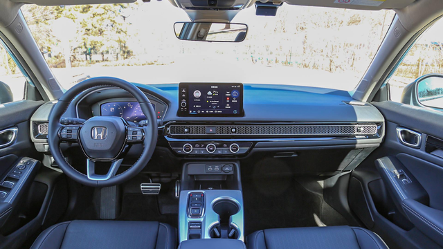 两厢定位，提供手动挡车型，型格HATCHBACK售价13.99万起