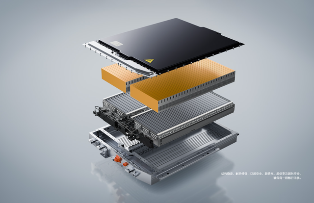 雷克萨斯ES的对手来了！领克10 EM-P上市，能买吗？