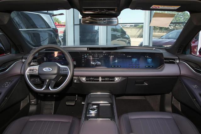 长安福特新款蒙迪欧亮相