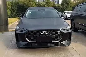2025款奇瑞艾瑞泽8，提供1.6T/2.0T图片
