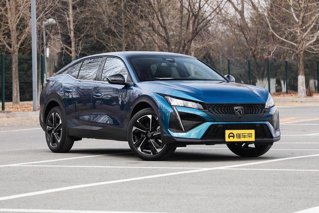 14.57万元起，定位跨界中型车，东风标致408X竞争力如何？