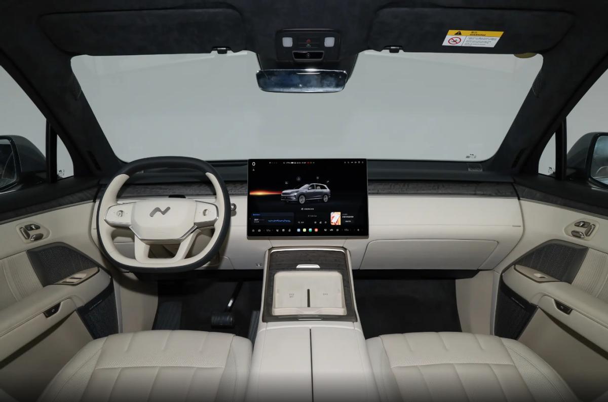 乐道L90 2025款六座版Ultra深度试驾_乐道L90空间实用性评测_乐道l90