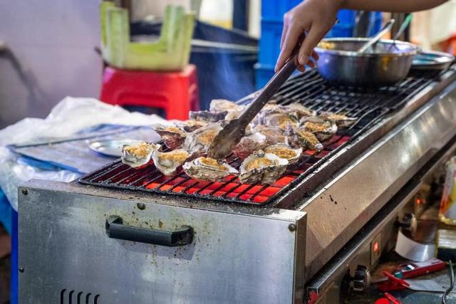 轻松游大湾区宜居城市，开问界M9向珠海出发