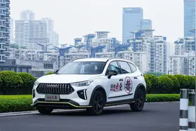 弄点不一样的青春范！试驾哈弗赤兔图片