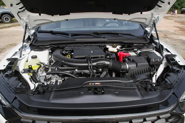 长安福特新款蒙迪欧亮相