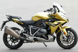 没想到你是这样的跨界车型——宝马R1250RS浅析图片