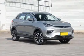 解析威马EX-5中配：售价15.48万，纯电续航403Km，配置还丰富图片