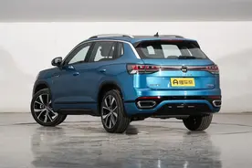 中坚力量的对决！全新探岳对比RAV4荣放，谁更能“打”？图片