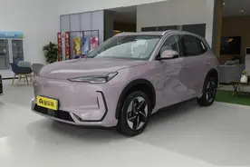 银河E5 2024款共有几个版本车型？图片