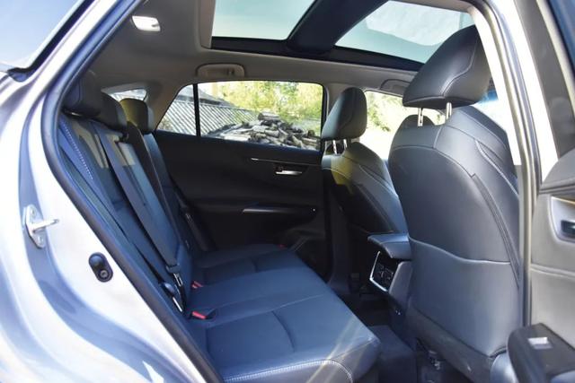 试驾：广汽丰田威飒，驾驶性更高级！