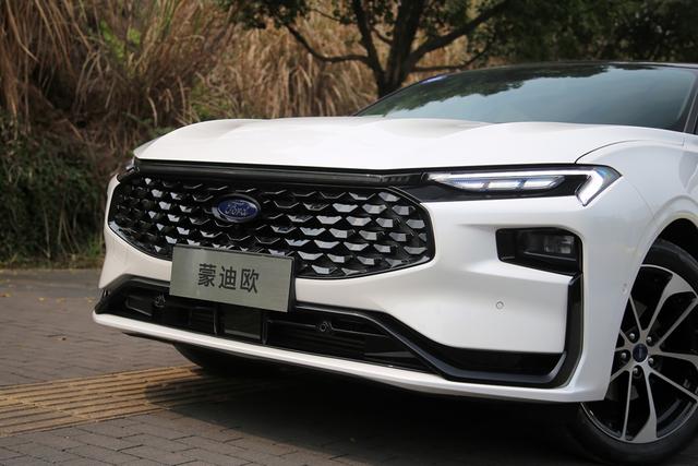 上市半年不破万，号称B级车“卷王”的福特蒙迪欧，失败了？