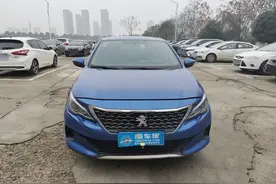 新车补贴两万，二手车崩盘？19款标致408只卖3万，车主还十分爱惜图片