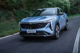 不到10万，买一台“好看好开好省”的SUV，吉利博越COOL值得买吗图片