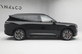 吉利再次发力！新SUV长超5米2，4秒破百+双P4电机，气场不输揽胜图片