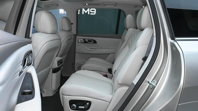 全新蔚来ES8有多少机会掀翻MPV