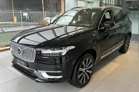 到店实拍沃尔沃XC90，优惠达17万，外观大气安全性高，值得选吗？图片