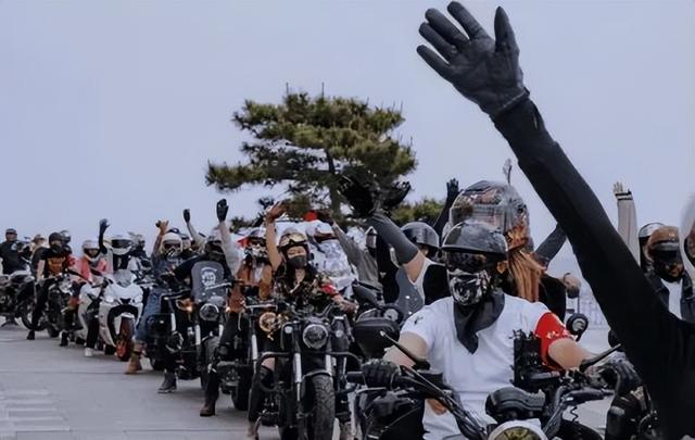 万人露营大会招募中丨11月8-16日，3000顶帐篷露营海花岛