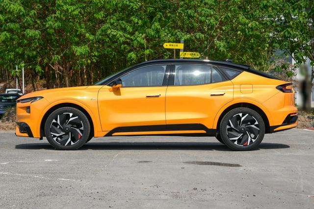 长安福特新款蒙迪欧亮相