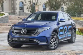 当年50万的奔驰纯电SUV，2年残值剩26万，二手EQC能不能买？图片