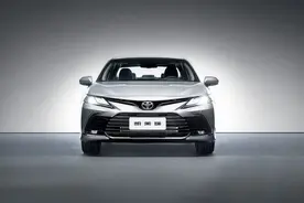 费用不高，适合普通家庭用户，凯美瑞养车成本分析图片