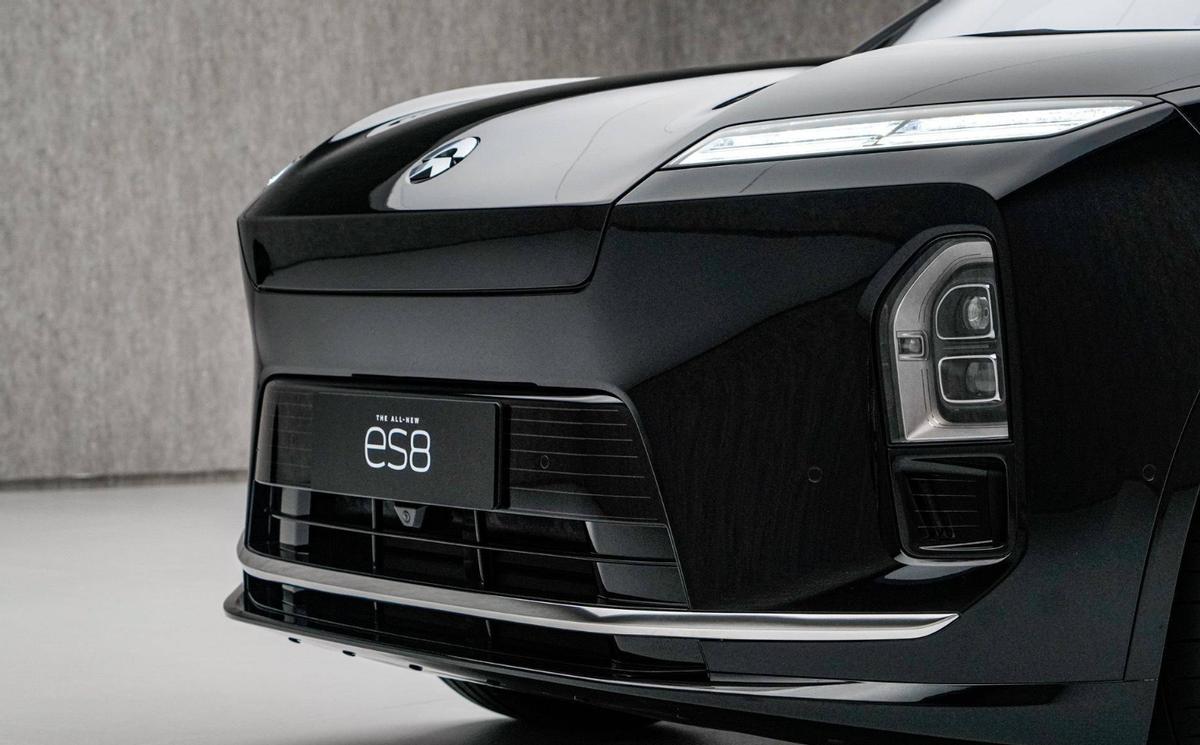 全新ES8 2024款预售_NT3.0平台旗舰纯电SUV_蔚来es8