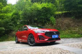 除了重回“四缸”，还有什么不一样？试驾全新福克斯！图片