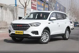 国产良心车，配三菱1.5T+爱信6AT，中型SUV售价7.79万，VGV U70图片