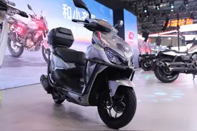 售价10999元的平踏150来了，还配备ABS和TCS图片