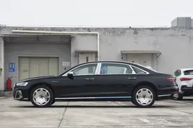 迈巴赫S级的对手，奥迪A8L Horch版，提供3.0T/4.0T，内饰奢华图片