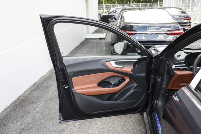 B级车选燃油还是新能源，奥迪A5L，华为辅助加持的燃油车是真的香