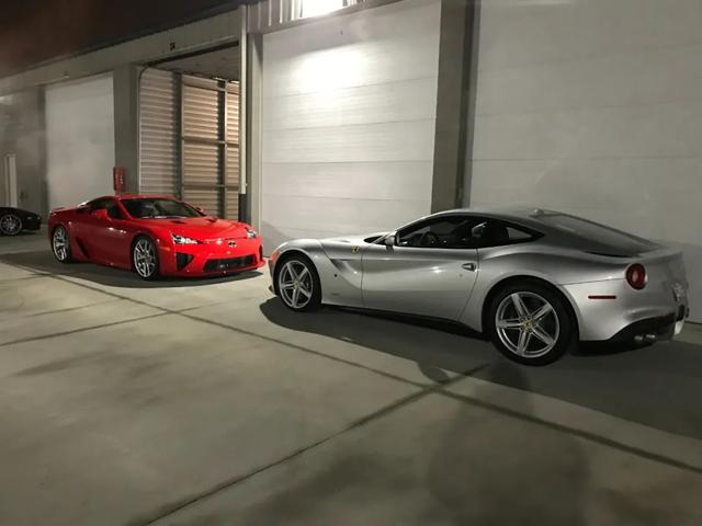 老旧跑车没人愿意要？ 100万美元要价让雷克萨斯LFA沦为“库存车”