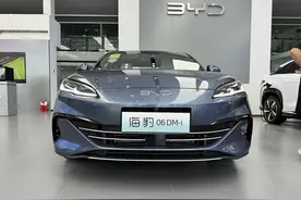 海豹06 DM-i实车解读，9.98万有什么亮点？和秦L该怎么选？图片