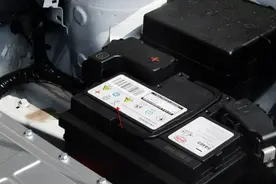 为什么一些启动电瓶一两年就坏了？启动电瓶都有哪些知识点？图片